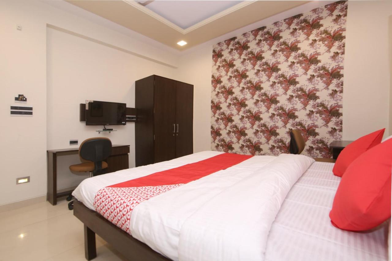 Capital O 36691 Hotel Aashirwad Inn จาบัลปูร์ ภายนอก รูปภาพ