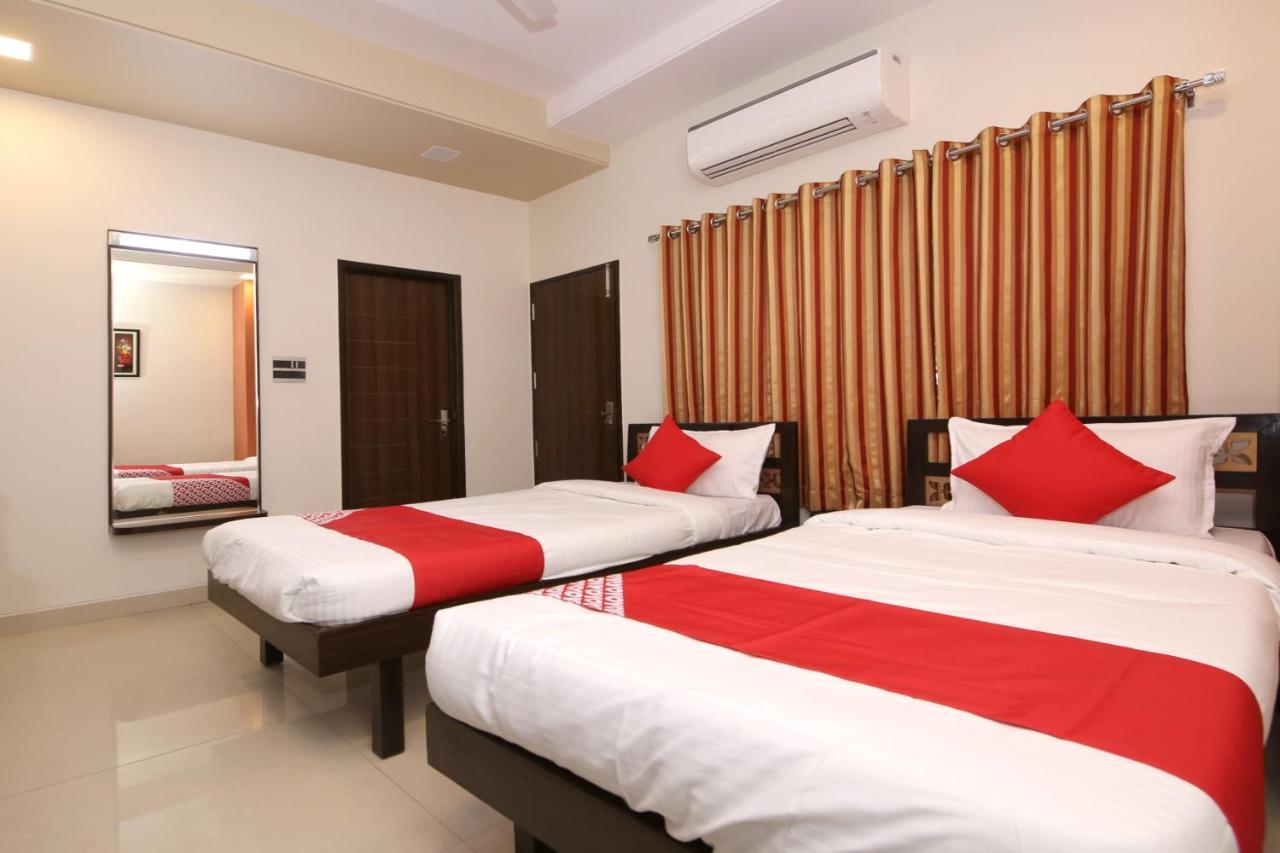 Capital O 36691 Hotel Aashirwad Inn จาบัลปูร์ ภายนอก รูปภาพ